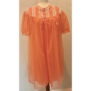 Vintage 1960s Lisette Babydoll Peignoir Set Coral w/ Cream Lace Vintage Sz Small